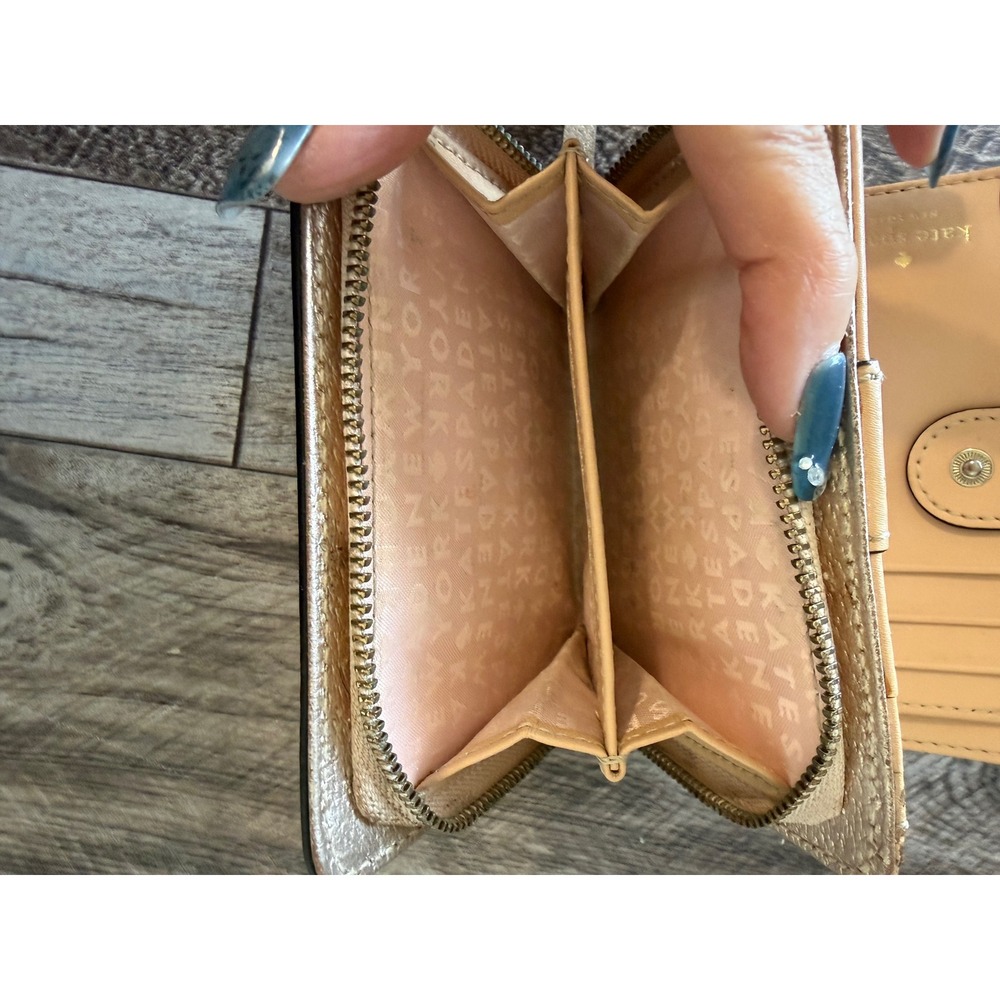 Kate Spade Bifold Wallet Gold Metallic Pebbled Leather Designer Glam Chic - Picture 5 of 8